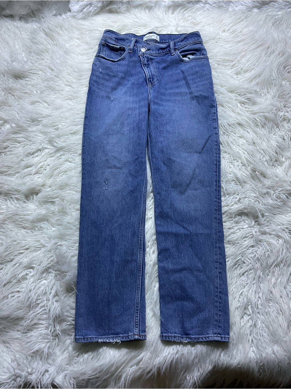 Abercrombie The 90’s Straight Ultra High Rise Jeans